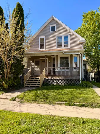 $225,000 | 2222 53rd Street, Kenosha, WI 53140