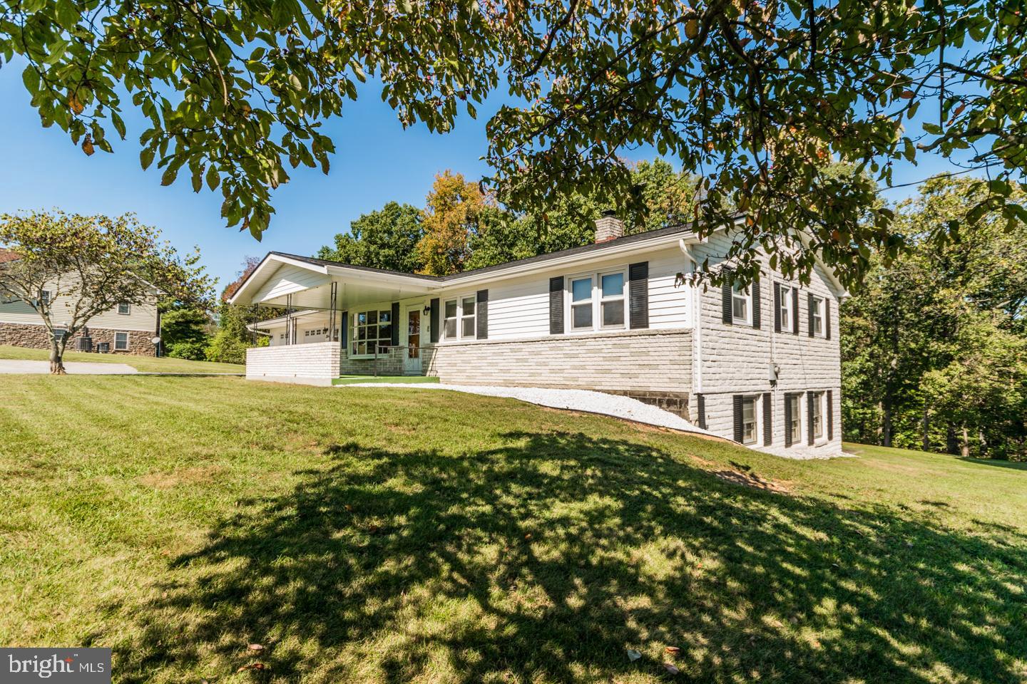 1244 Three Run Road Inwood, WV 25428 - Photo 3 of 61 Gallery Image 3