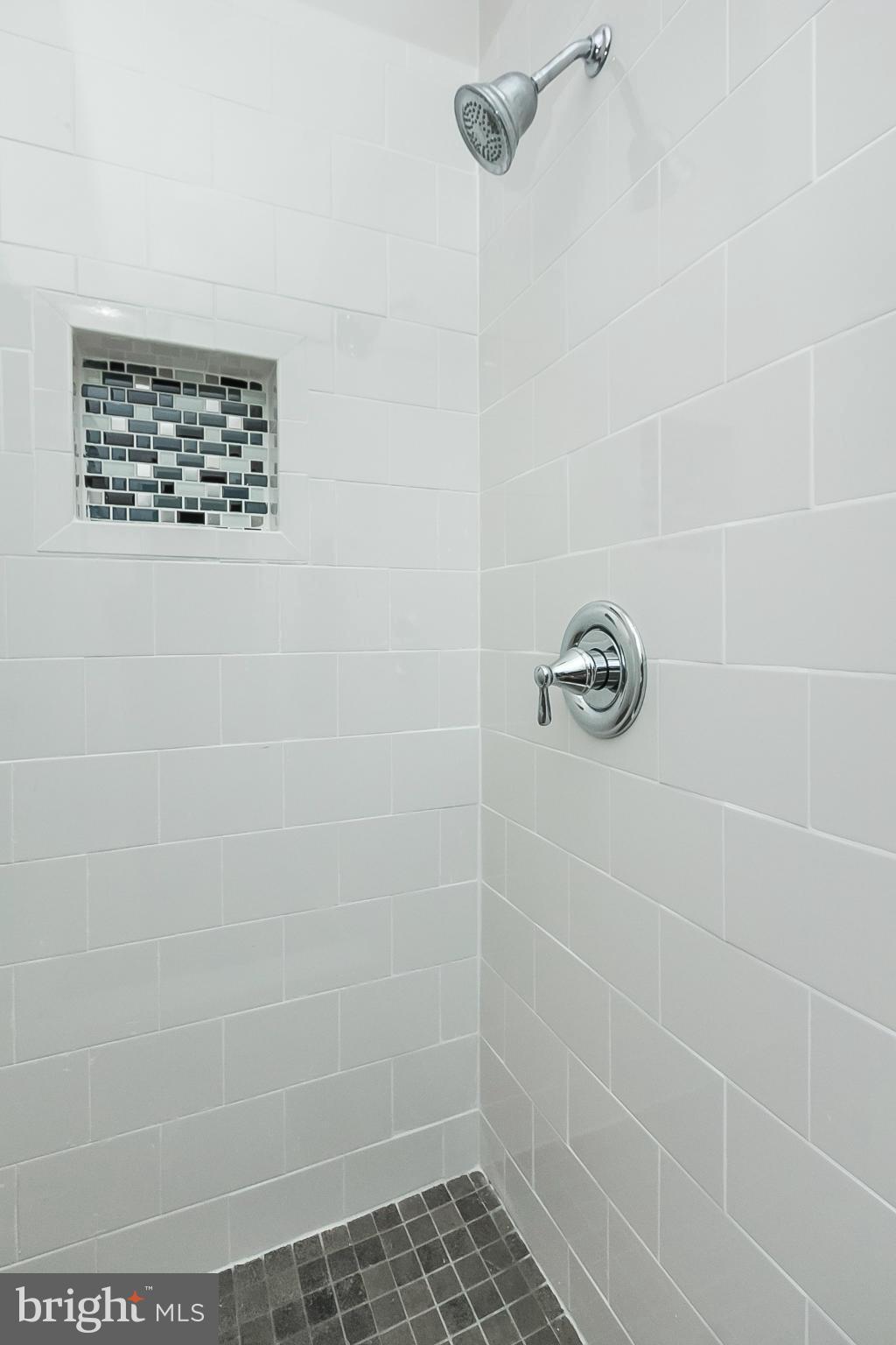 7310 Kathydale Road Baltimore, MD 21207 - Photo 18 of 30 Bath (Master)