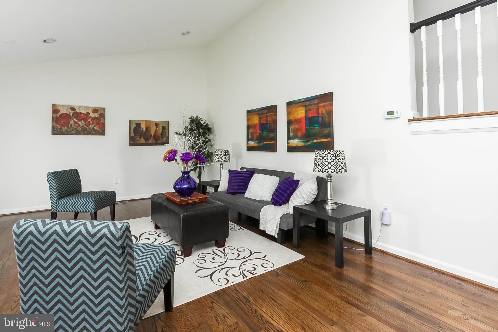 7310 Kathydale Road Baltimore, MD 21207 - Photo 3 of 30 Living Room