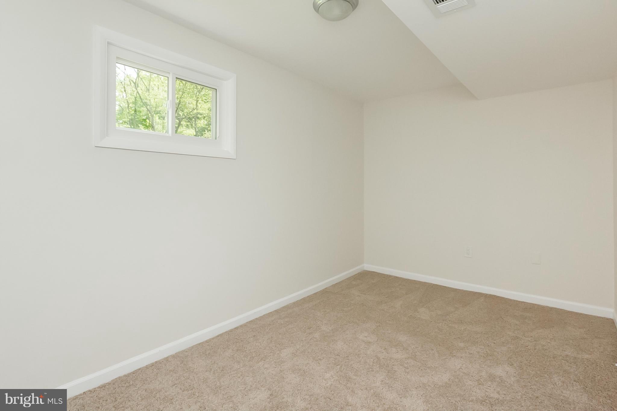7310 Kathydale Road Baltimore, MD 21207 - Photo 26 of 30 Bedroom
