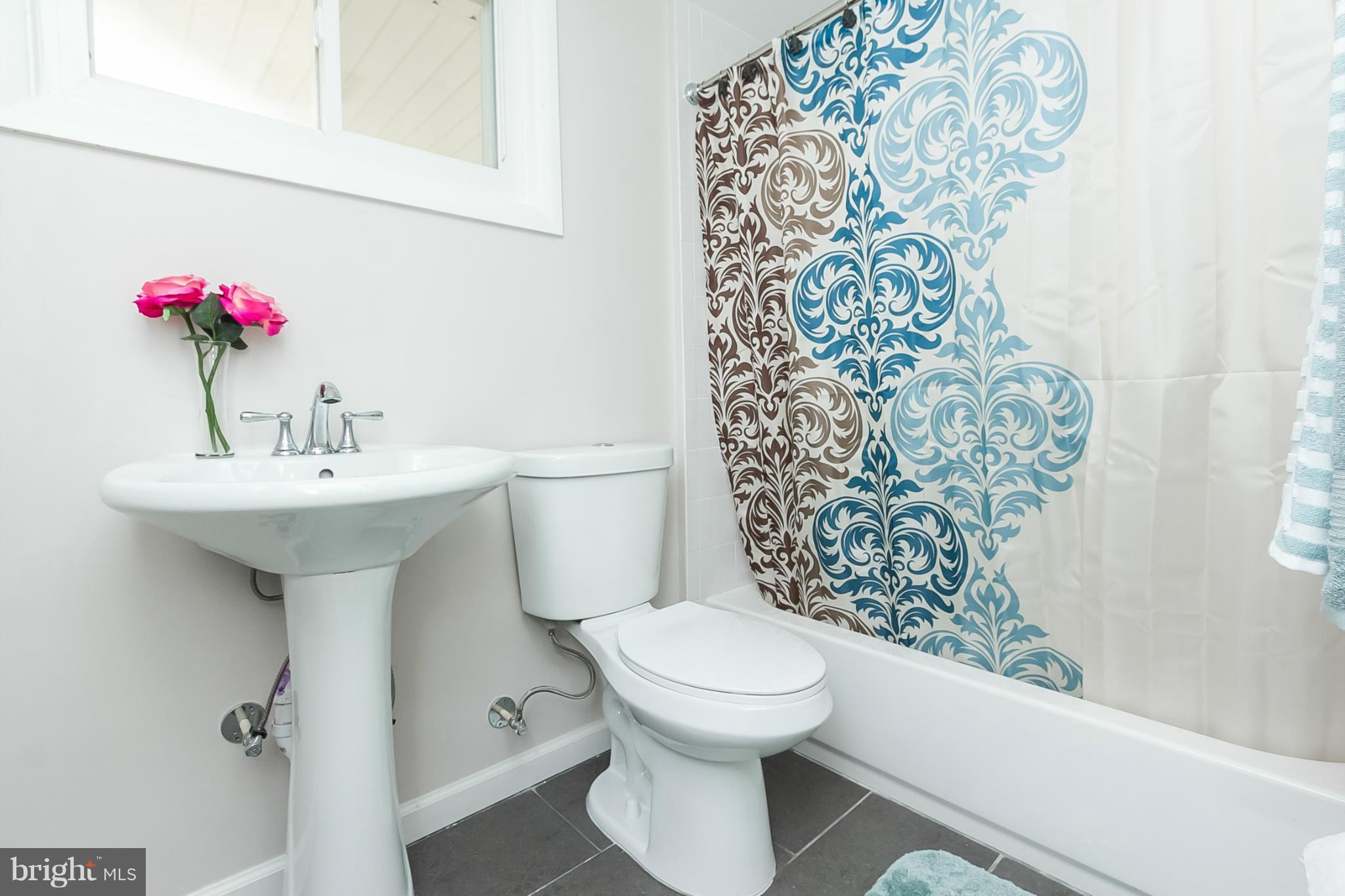 7310 Kathydale Road Baltimore, MD 21207 - Photo 27 of 30 Bath