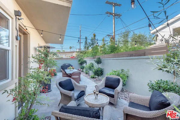 $1,899,000 | 2112 Butler Avenue, Los Angeles, CA 90025