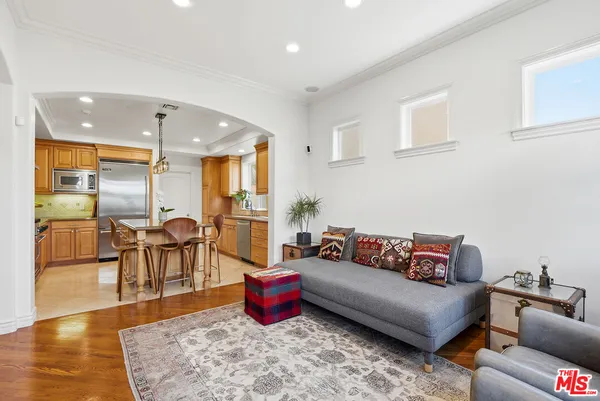 $1,899,000 | 2112 Butler Avenue, Los Angeles, CA 90025