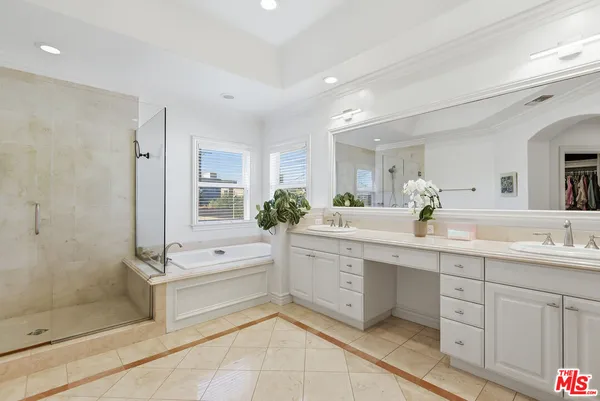 $1,899,000 | 2112 Butler Avenue, Los Angeles, CA 90025