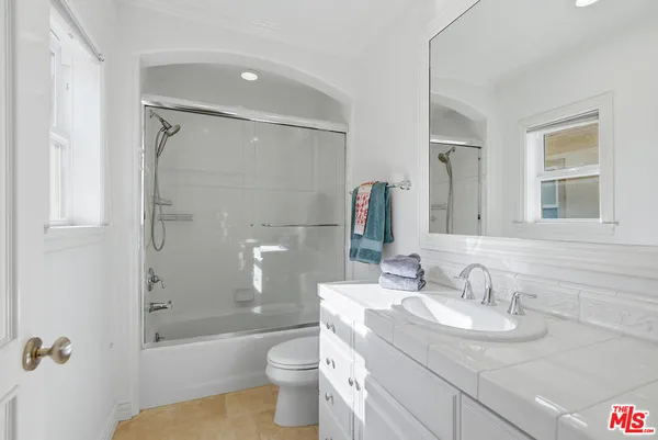 $1,899,000 | 2112 Butler Avenue, Los Angeles, CA 90025