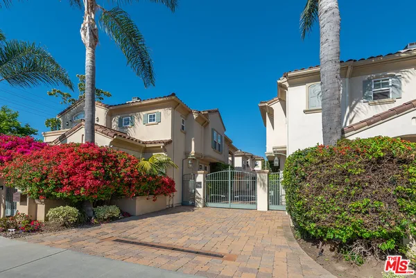 $1,899,000 | 2112 Butler Avenue, Los Angeles, CA 90025