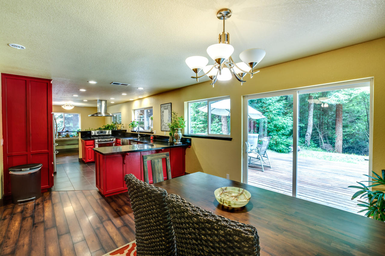 5028 South Quarry Road Bayside, CA 95524 - Photo 65 of 79 20