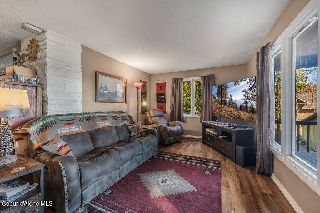 20355 Highway 2 Sandpoint, ID 83864 - Photo 12 of 77 --10.jpg-SMALL