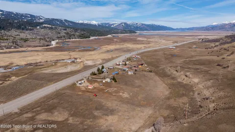$995,000 | 115552 Highway 89, Alpine, WY 83128