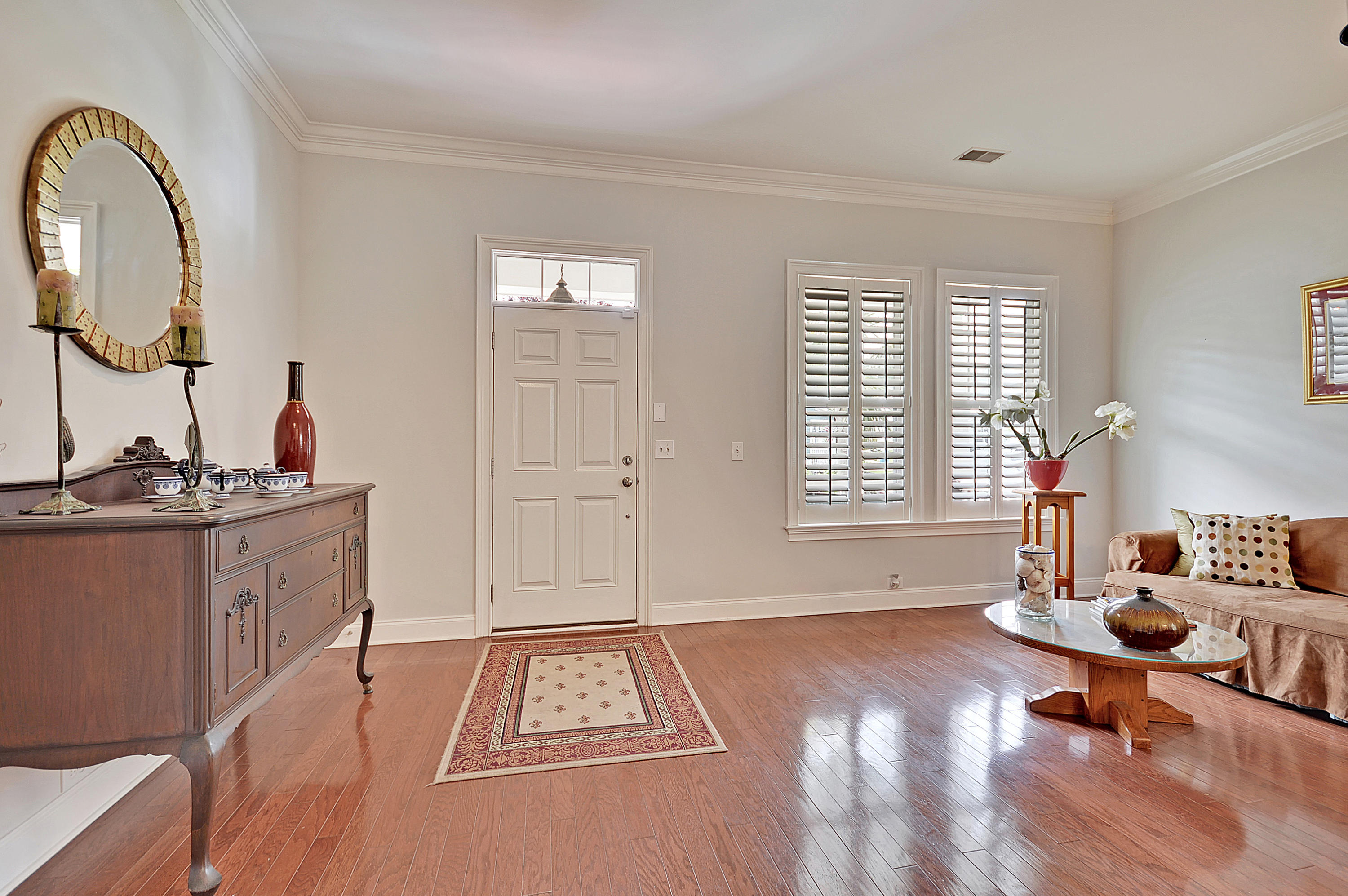 Wide Foyer