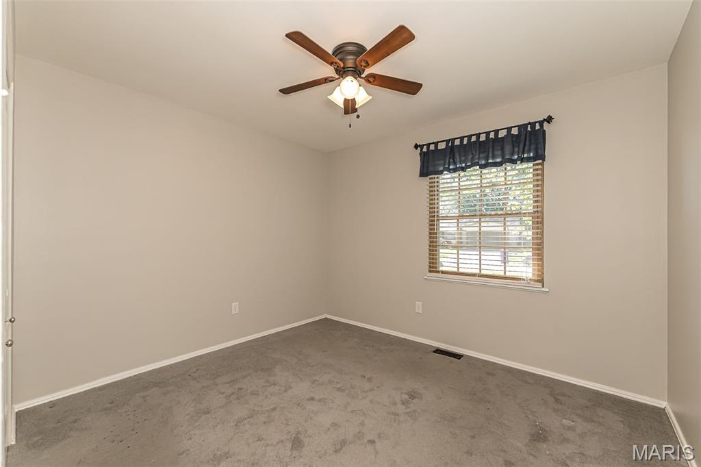 11716 Minot Drive Bridgeton, MO 63044 - Photo 34 of 59