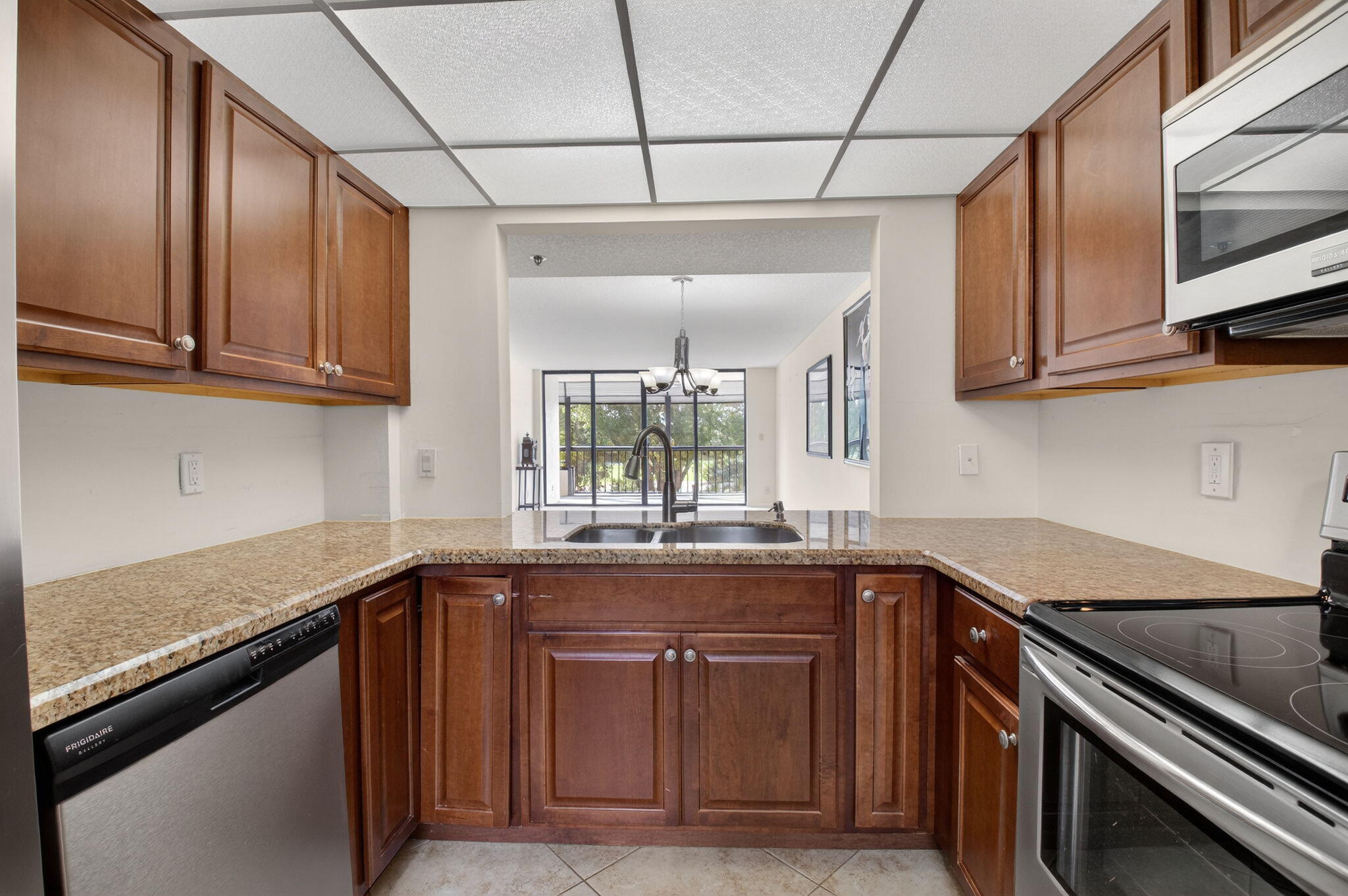 6420 Boca Del Mar Drive, Unit 305 Boca Raton, FL 33433 - Photo 18 of 48 19-web-or-mls-DSC_8004