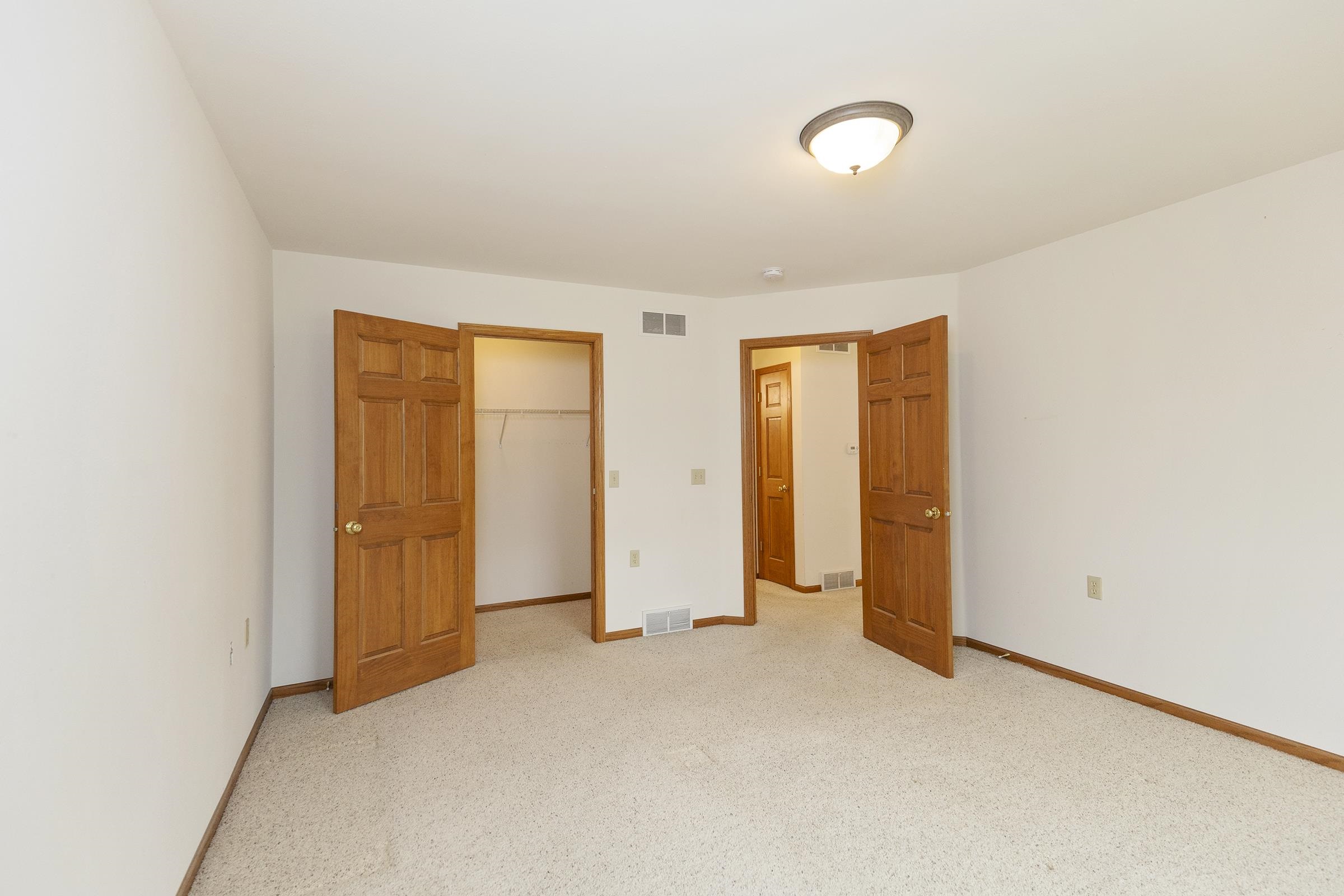 513 Reena Avenue Fort Atkinson, WI 53538 - Photo 11 of 29