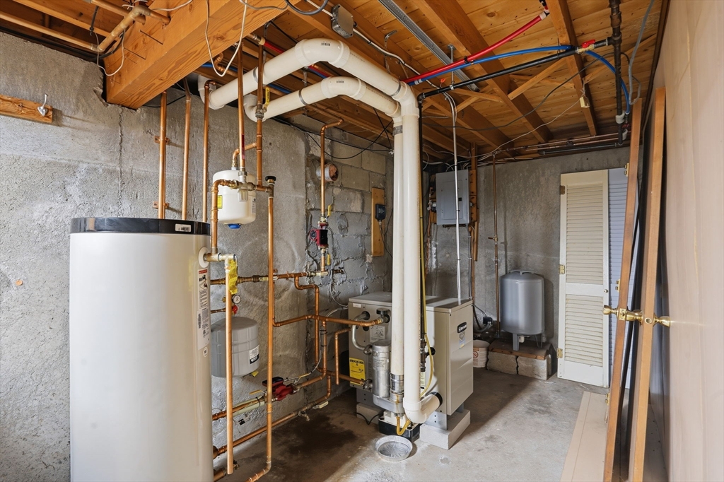 33 Cold Spring Road Westford, MA 01886 - Photo 34 of 42