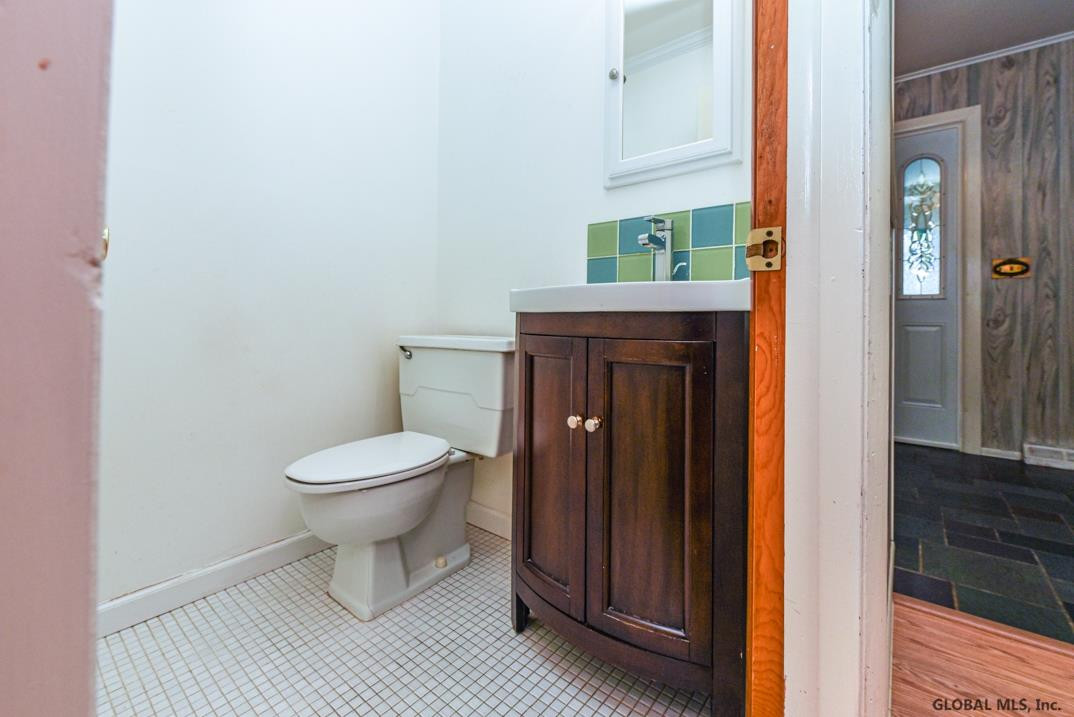 1 Pheasant Ridge Drive Colonie, NY 12211 - Photo 7 of 15 Photo 7