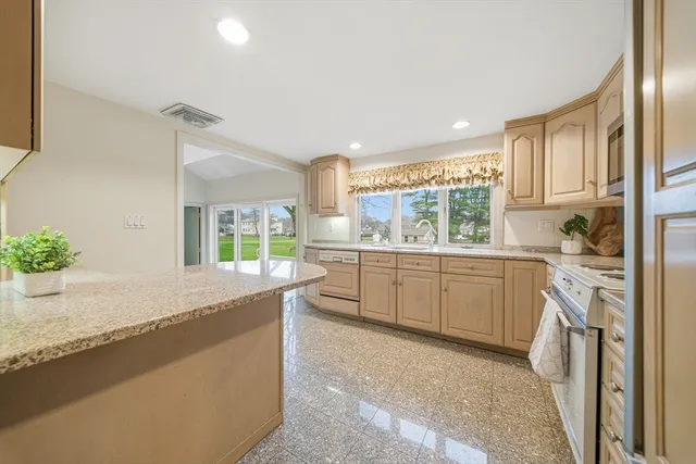 $975,000 | 2 Witham Street, Lynnfield, MA 01940