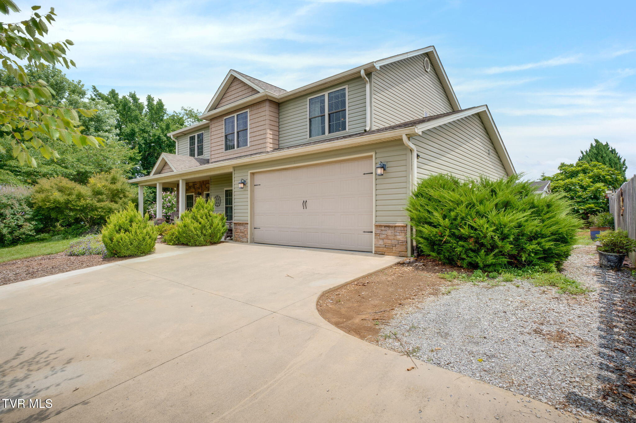 146 Bob Walker Road Jonesborough, TN 37659 - Photo 2 of 35 002