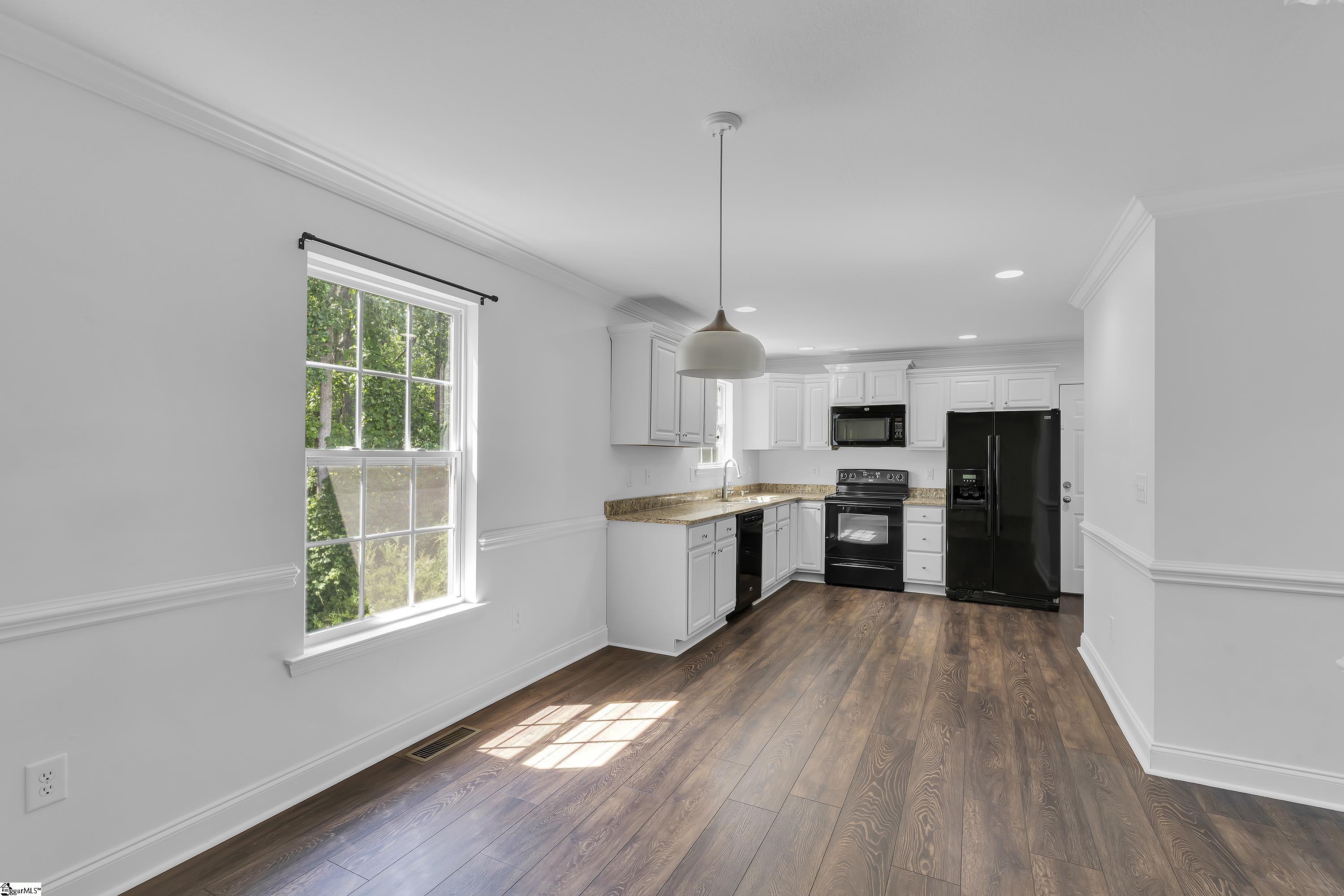 315 Timber Trail Greer, SC 29651 - Photo 7 of 31