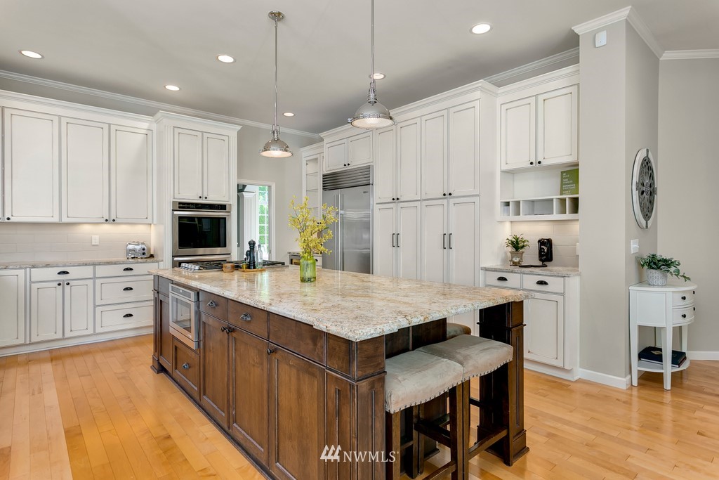 5015 176th Street Southeast Bothell, WA 98012 - Photo 7 of 35
