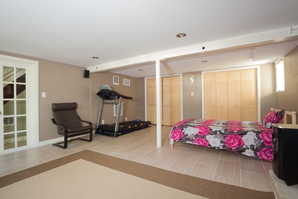 17 Fairview Road Lynnfield, MA 01940 - Photo 10 of 17 Gallery Image 10