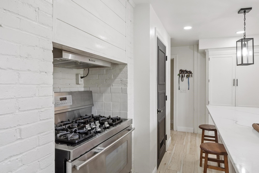 82 Cornell Road Marblehead, MA 01945 - Photo 10 of 42