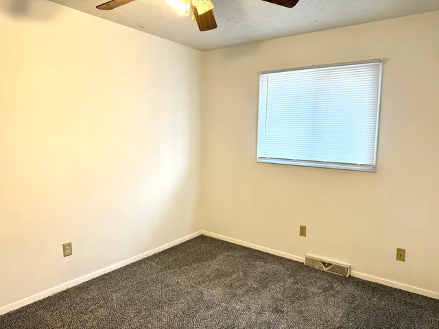 $329,900 | 106 College Park Court, Normal, IL 61761