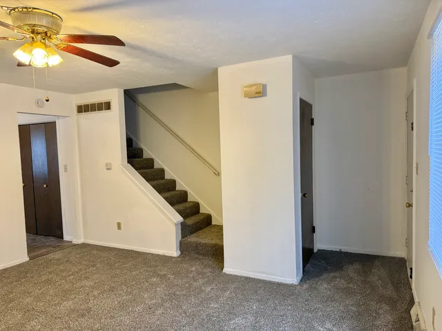 $329,900 | 106 College Park Court, Normal, IL 61761