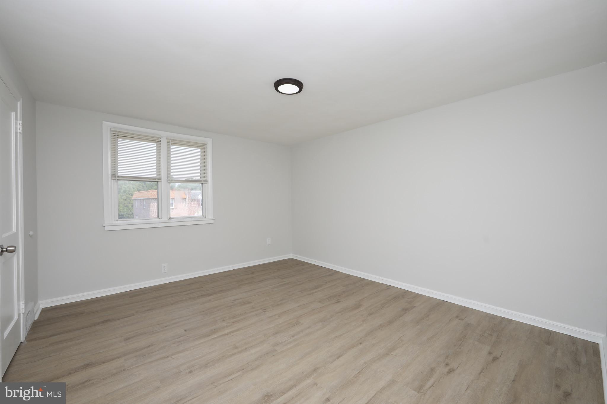 2029 Carter Road Folcroft, PA 19032 - Photo 14 of 32