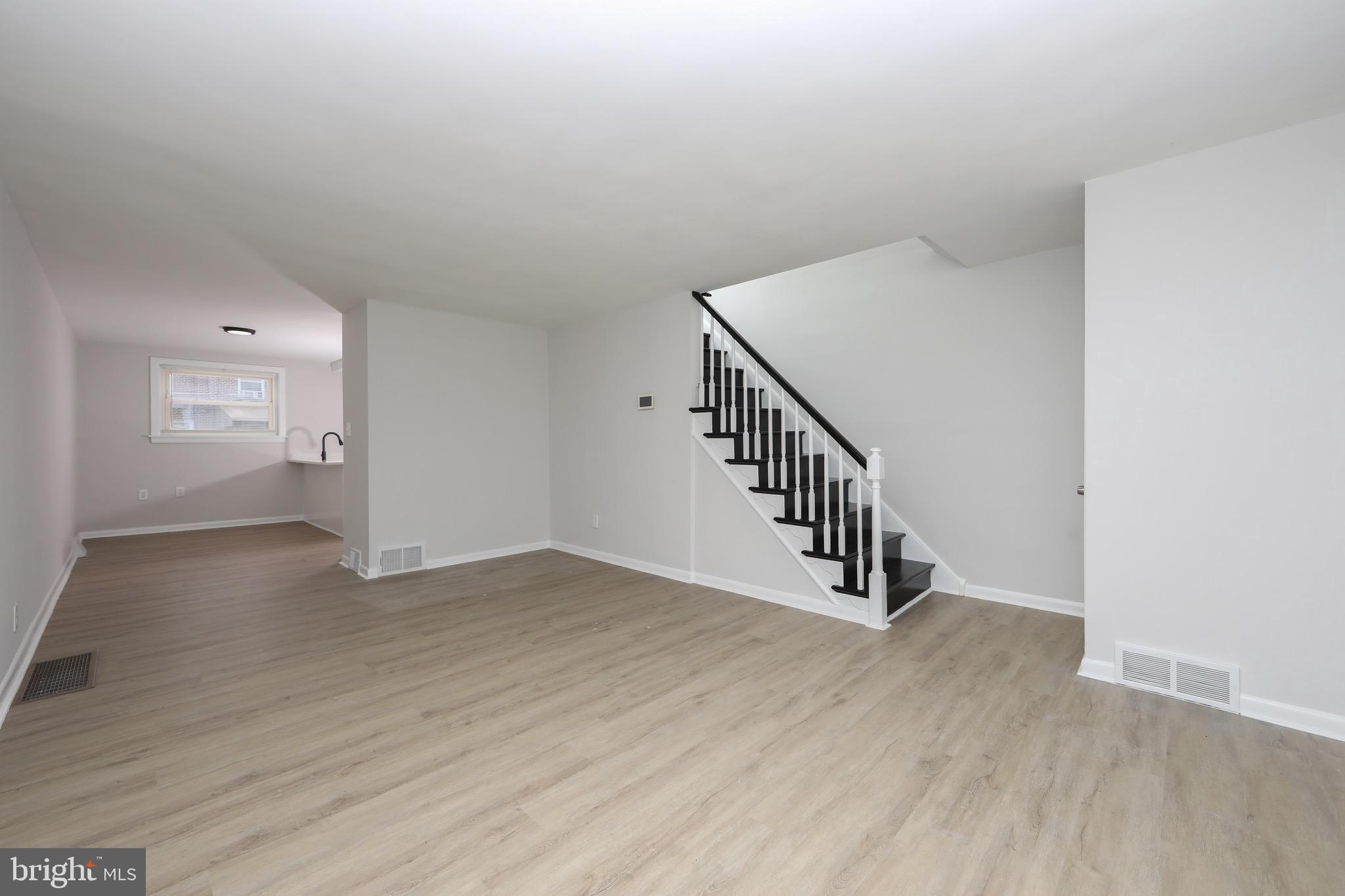 2029 Carter Road Folcroft, PA 19032 - Photo 6 of 32