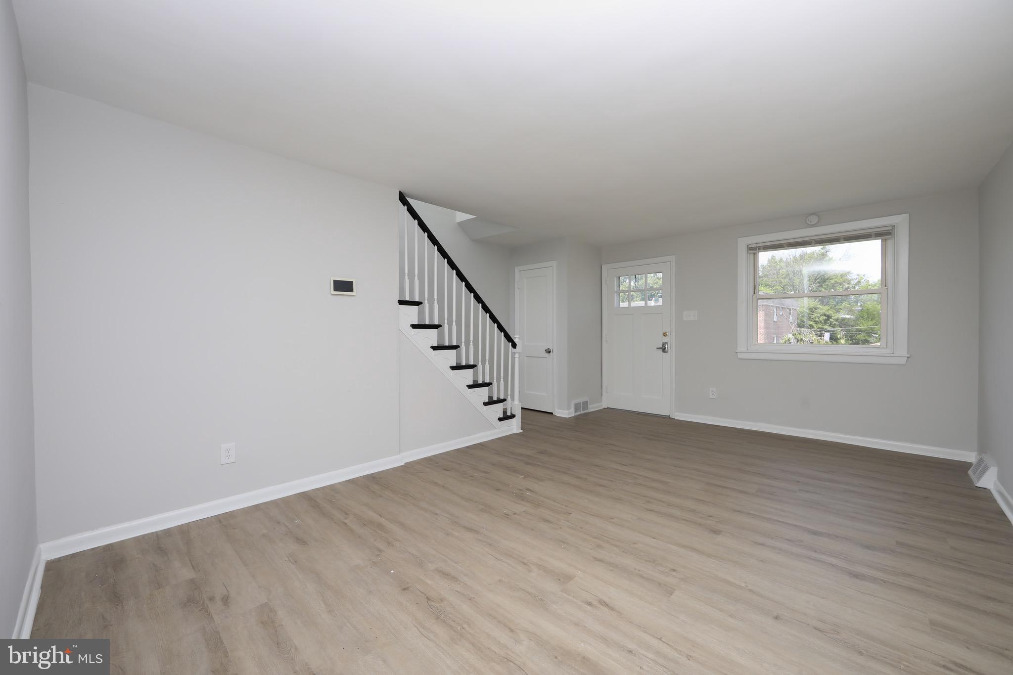 2029 Carter Road Folcroft, PA 19032 - Photo 7 of 32