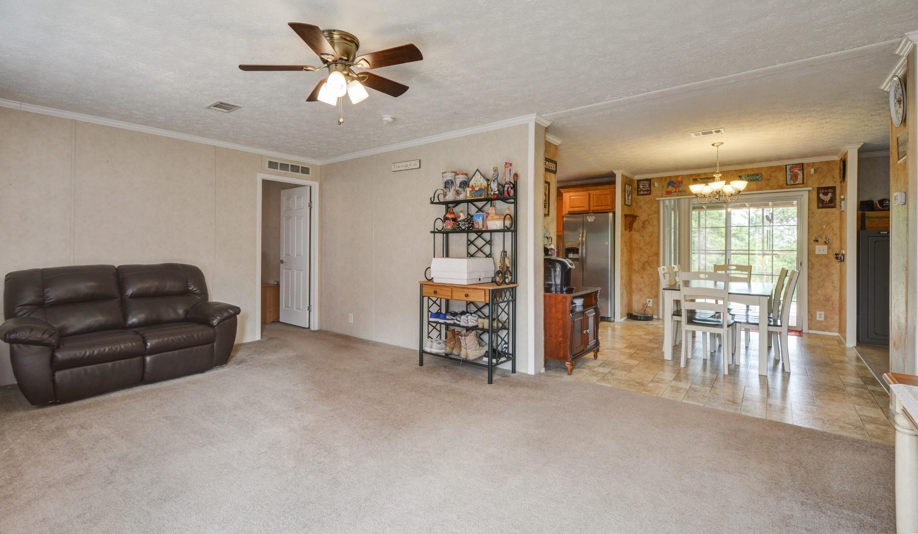 423 Hargis Road Bumpus Mills, TN 37028 - Photo 14 of 24 Living room so open and spacious