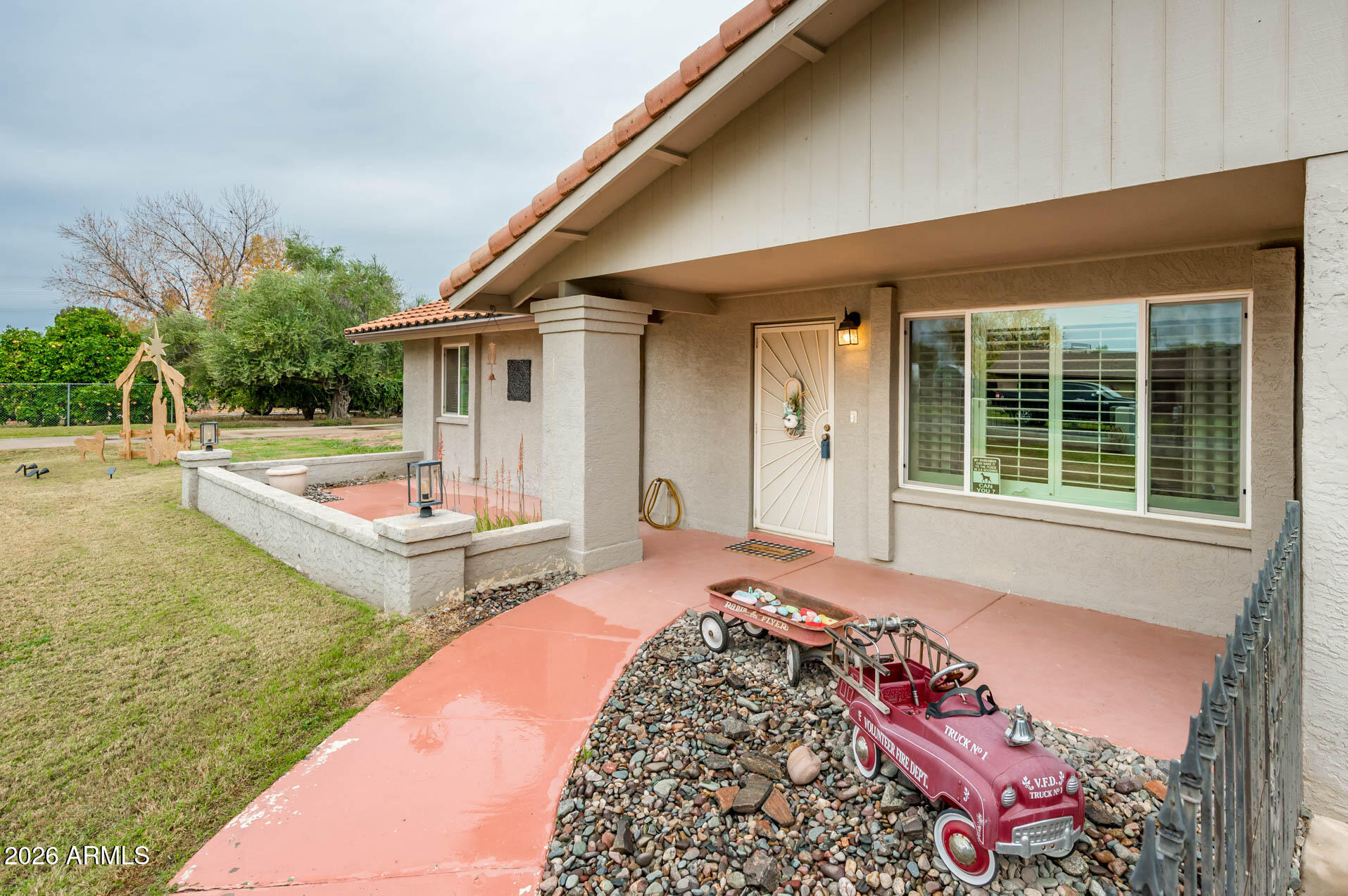 4730 West Piedmont Road Laveen, AZ 85339 - Photo 6 of 65 a front view of house with yard