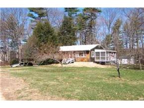 92 North Pond Road Chester, NH 03036 - Photo 2 of 3