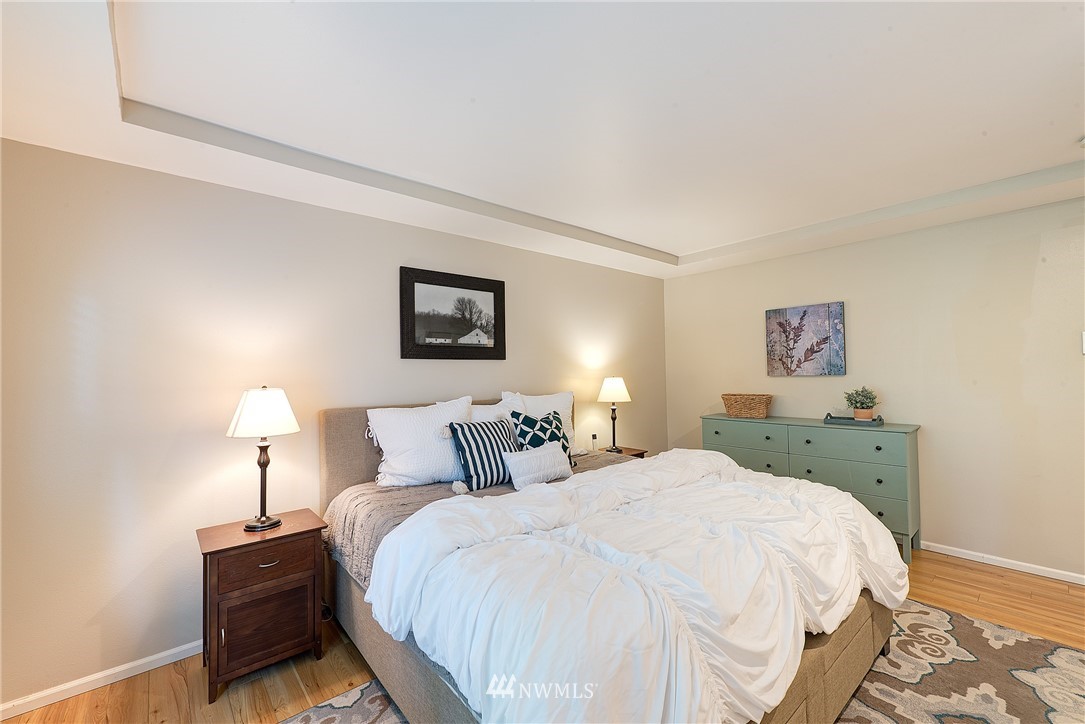 17309 Southeast 186th Way Renton, WA 98058 - Photo 13 of 30 Gallery Image 13