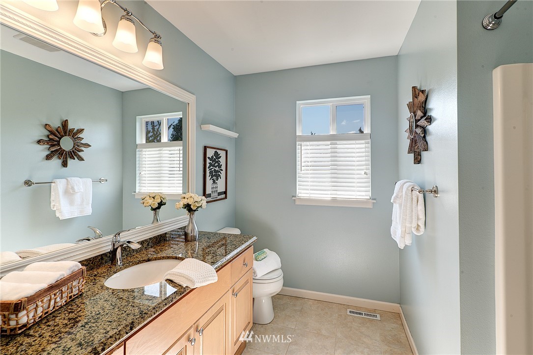 17309 Southeast 186th Way Renton, WA 98058 - Photo 22 of 30 Gallery Image 22