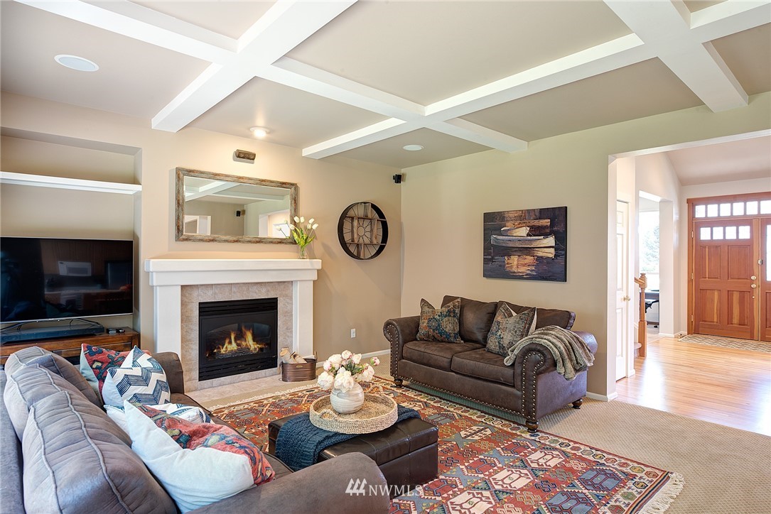 17309 Southeast 186th Way Renton, WA 98058 - Photo 10 of 30 Gallery Image 10