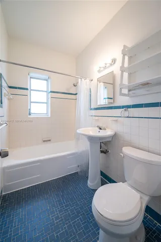 $1,950 | 520 Southwest 6th Street, Unit 4, Miami, FL 33130