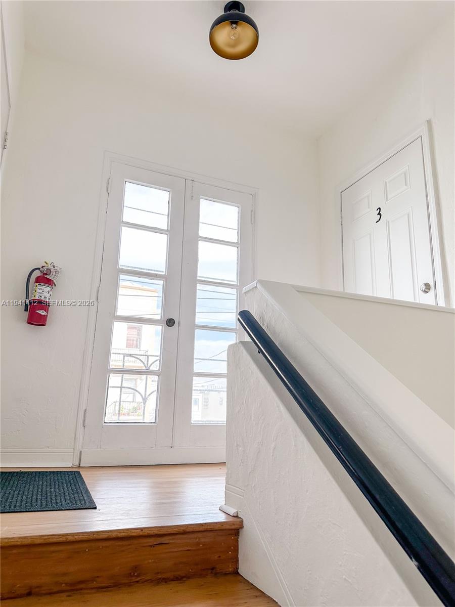 520 Southwest 6th Street, Unit 4 Miami, FL 33130 - Photo 4 of 14