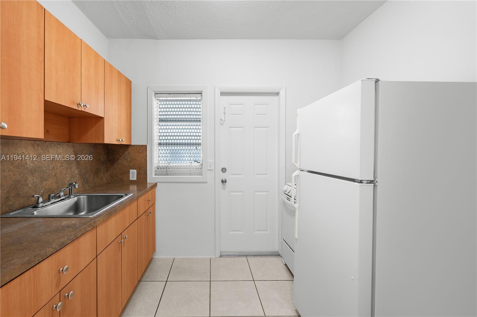 520 Southwest 6th Street, Unit 4 Miami, FL 33130 - Photo 9 of 14