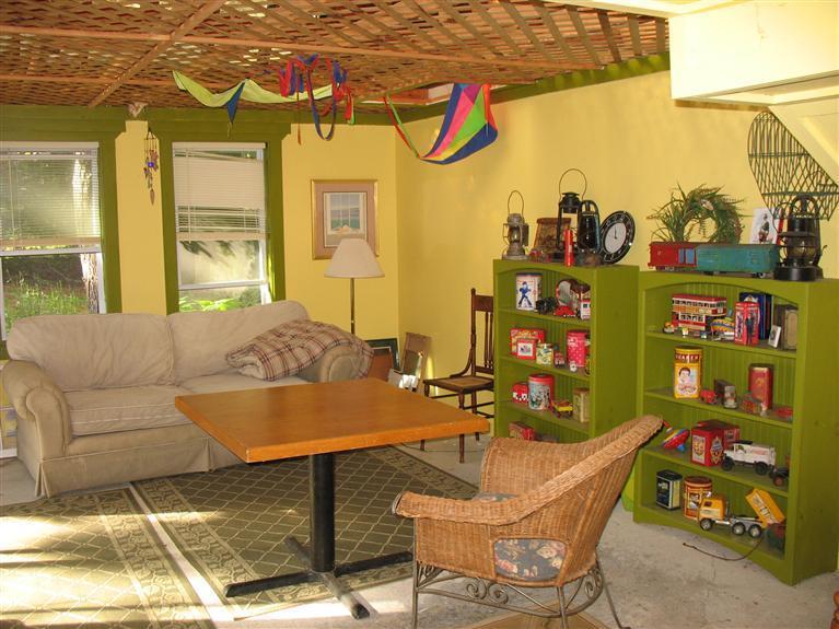 40 Deerfield Lane Eastham, MA 02642 - Photo 3 of 11 a outdoor space with hardwood