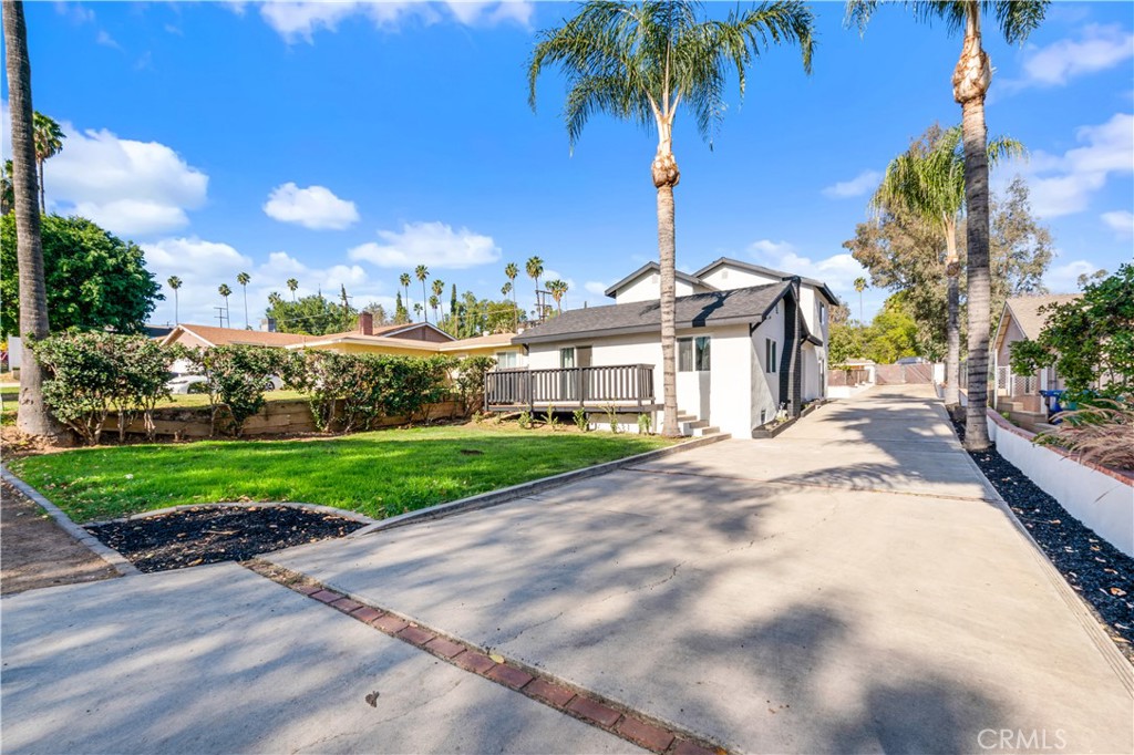 7247 Pontoosuc Avenue Riverside, CA 92504 - Photo 2 of 37