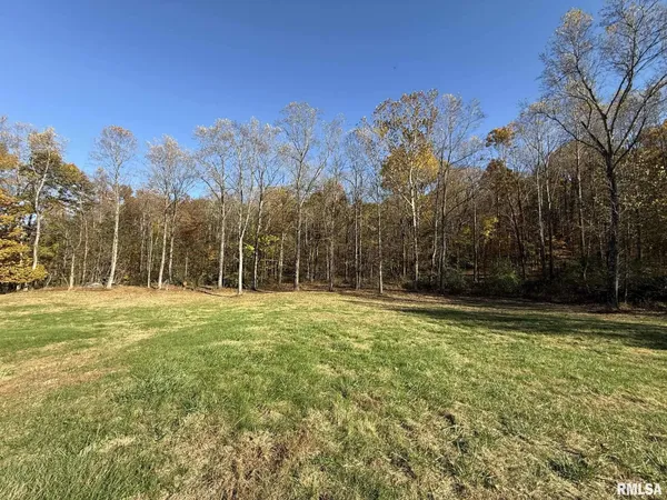 $389,900 | 880 South Rocky Comfort Road, Makanda, IL 62958