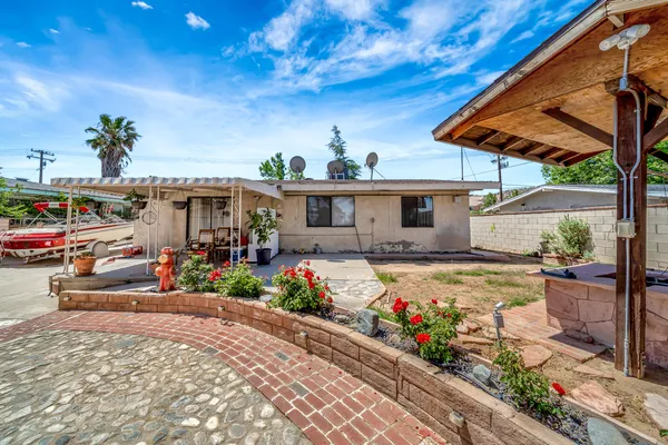 $479,900 | 1617 Elizabeth Lake Road, Palmdale, CA 93551