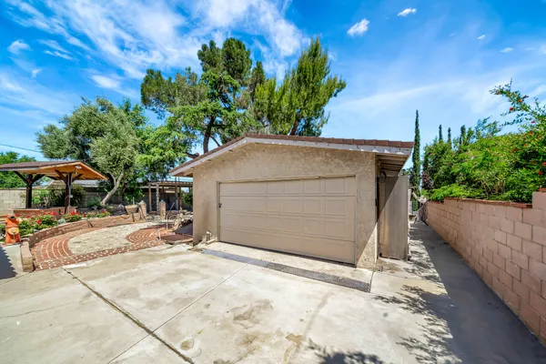 $479,900 | 1617 Elizabeth Lake Road, Palmdale, CA 93551