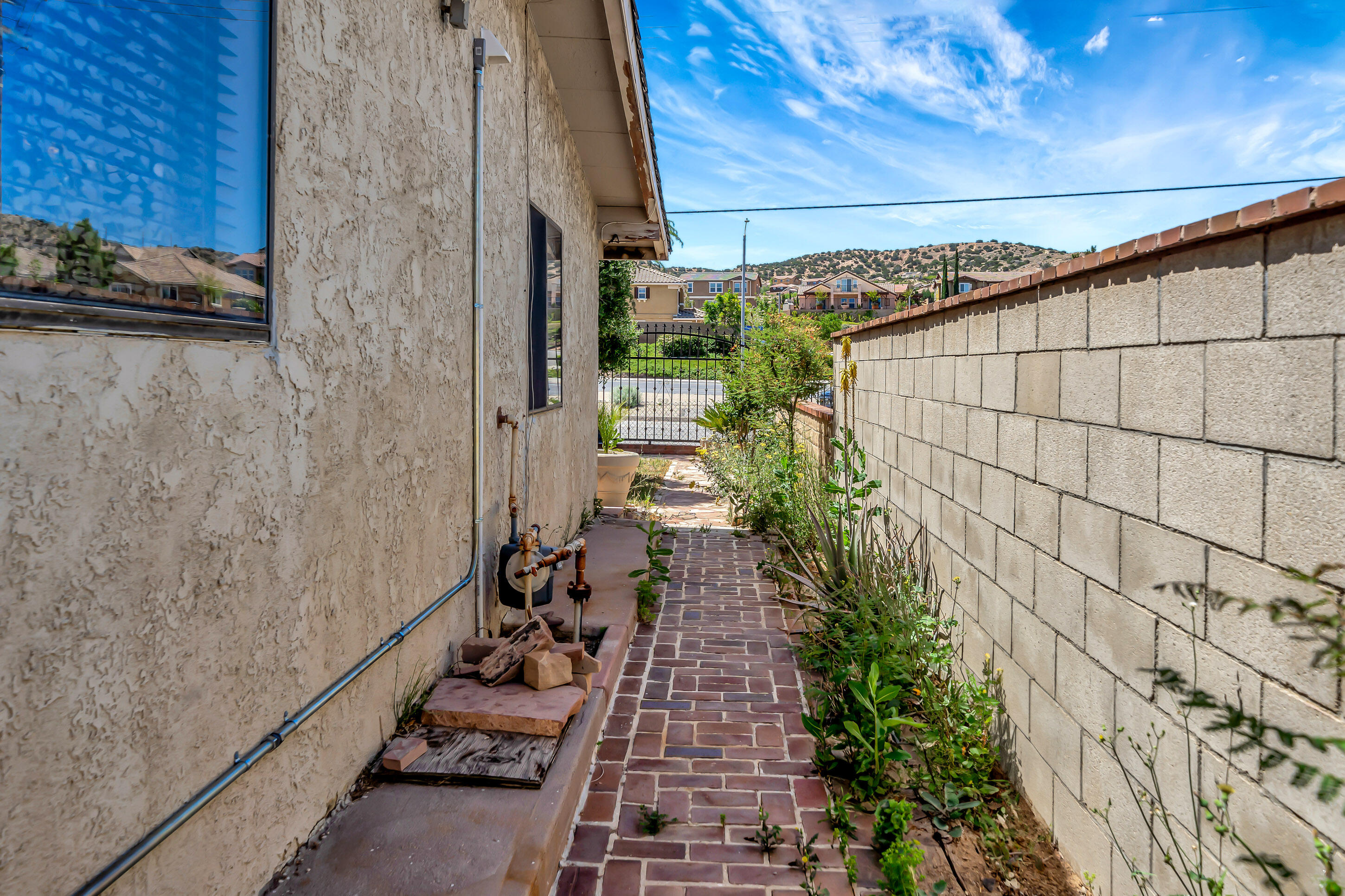 1617 Elizabeth Lake Road Palmdale, CA 93551 - Photo 41 of 45 a view of a backyard of the house