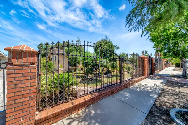 $479,900 | 1617 Elizabeth Lake Road, Palmdale, CA 93551