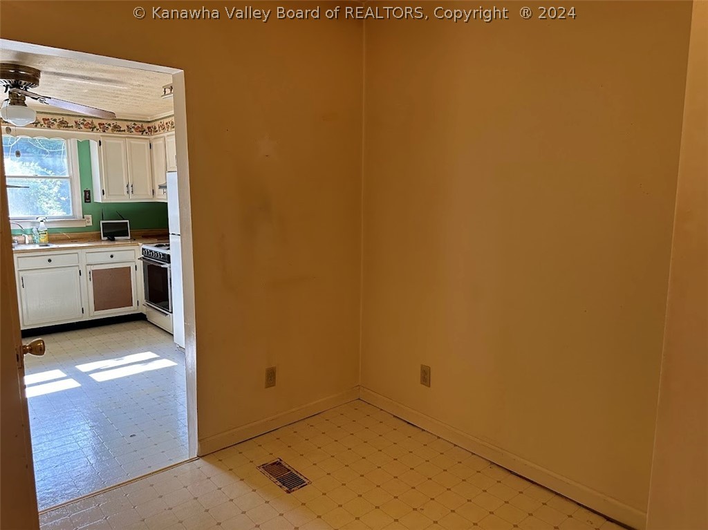 3078 Ravenswood Pike Road Ripley, WV 25271 - Photo 18 of 50 Gallery Image 18