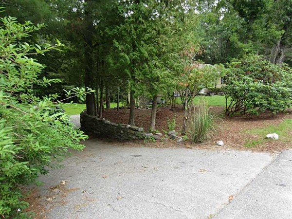 3147 Flat River Road Coventry, RI 02816 - Photo 7 of 24 a view of outdoor space and yard