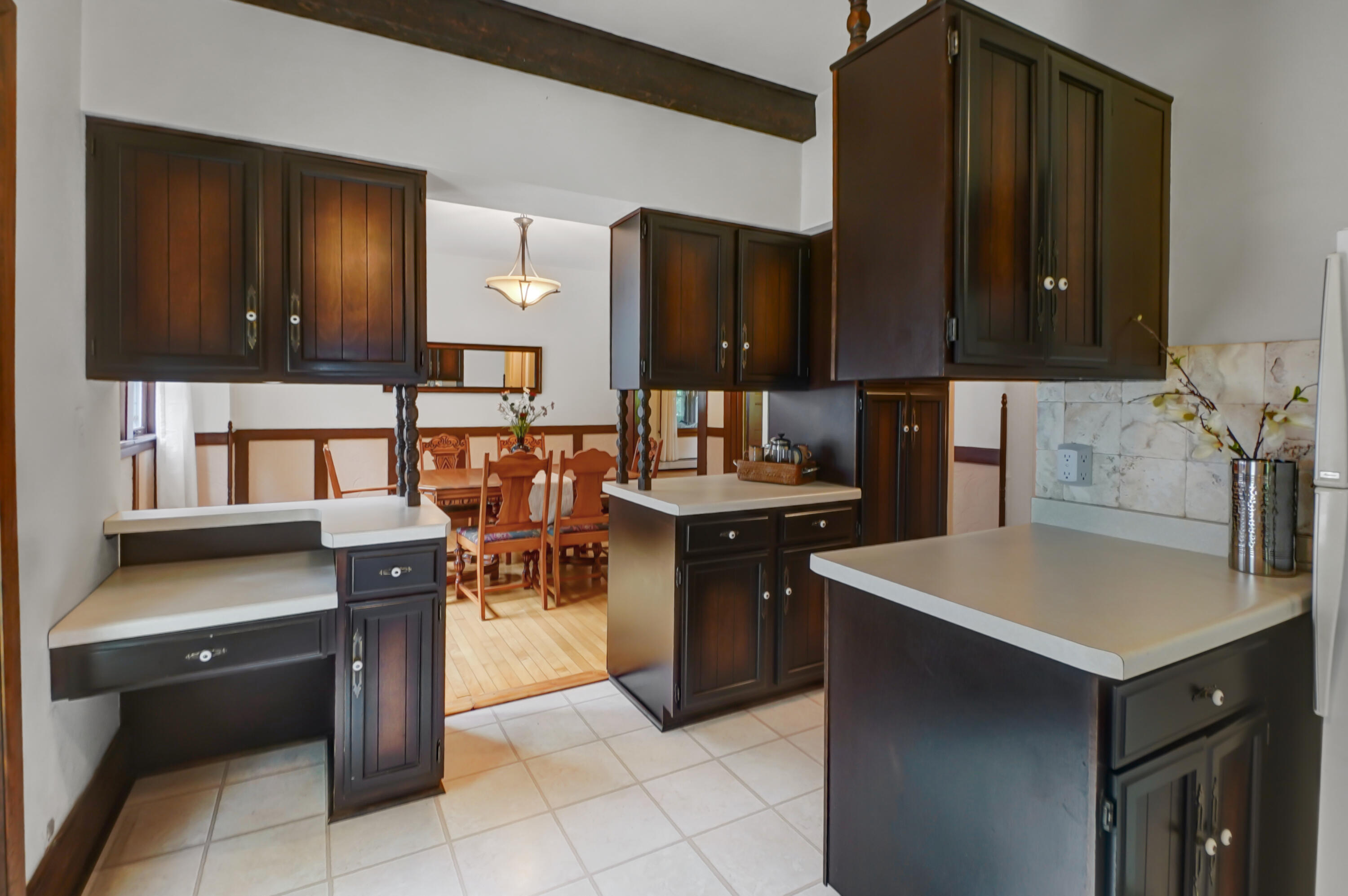 156 Felix Street Wales, WI 53183 - Photo 13 of 39 Kitchen